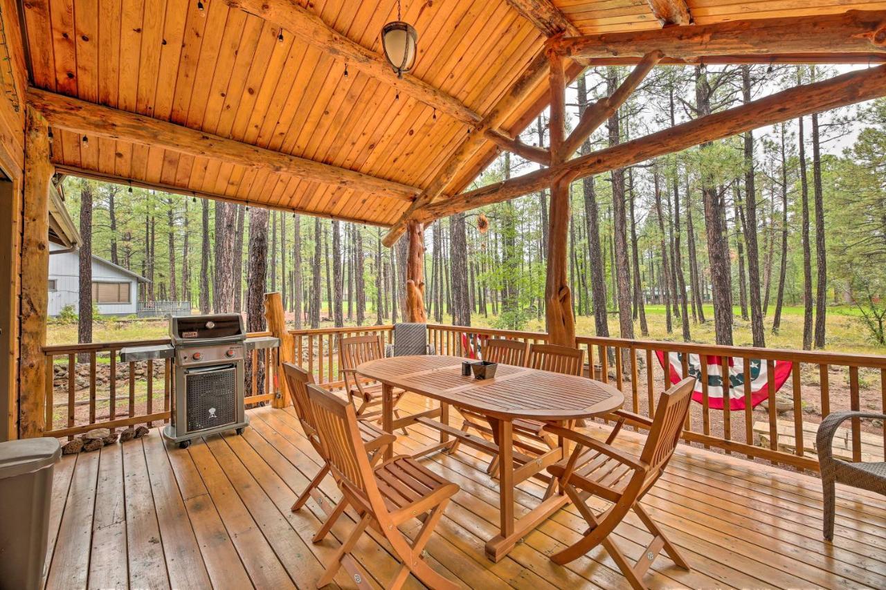 Lush Pinetop Retreat With Large Deck And Wooded Yard! 外观 照片